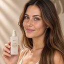 Booster Keratin Shine 50 ml w dłoni